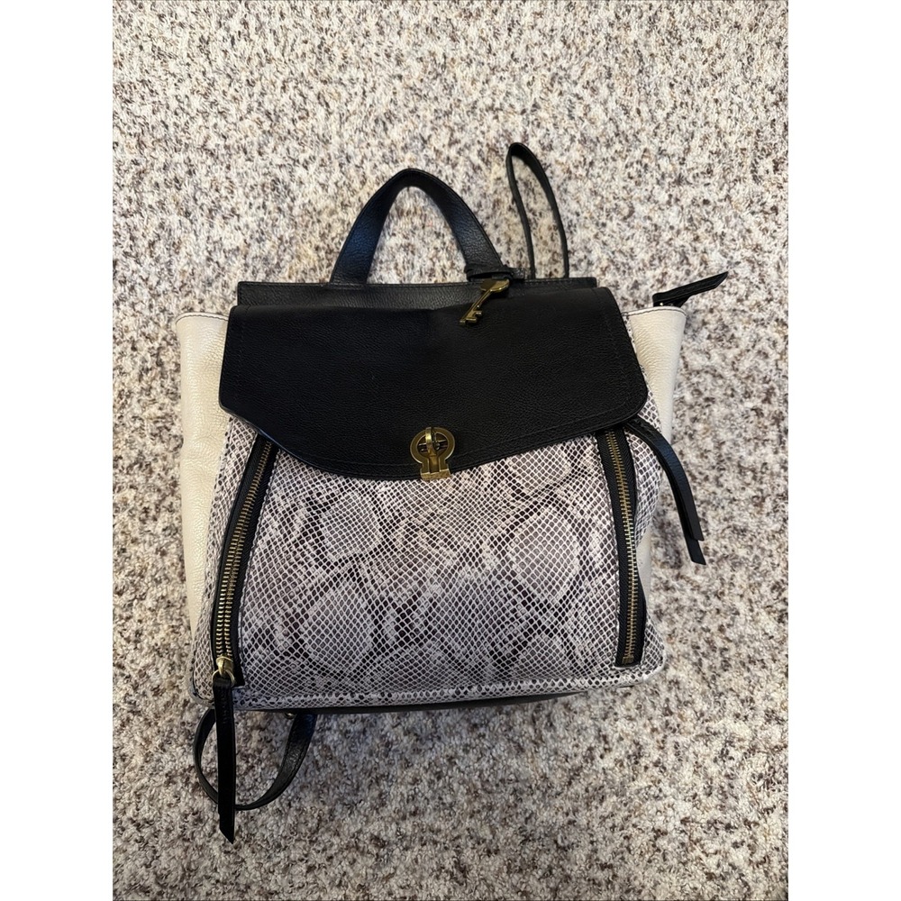 FOSSIL AMELIA Snake Taupe Black Convertible Handbag Backpack Inner‎ Pockets